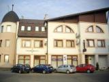 Hotel Kov�cs***superior
